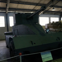 Павильон: Бронированные машины Великобритании, Канады и США