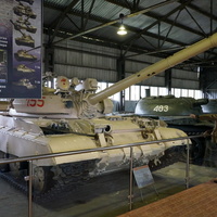 Павильон: Советские средние танки и САУ