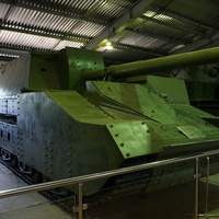 Павильон: Советские тяжёлые танки и САУ