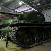 Павильон: Советские тяжёлые танки и САУ