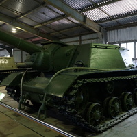 Павильон: Советские тяжёлые танки и САУ