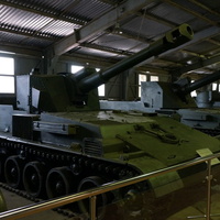 Павильон: Советские тяжёлые танки и САУ