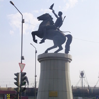 Статуя лучника ("Юность Бурятии") в Улан-Удэ. Скульптор - А. Миронов