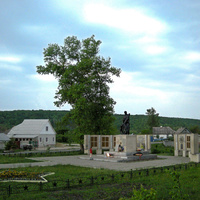 Памятник Воинской Славы в селе Новая Таволжанка