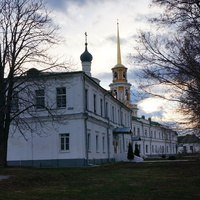 Духовная семинария и домовая церковь Иоанна Богослова