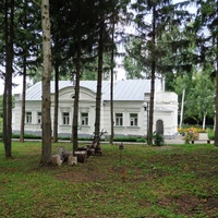Гремячка, парк музея.