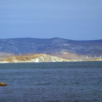 Берег Байкала возле Слюдянки