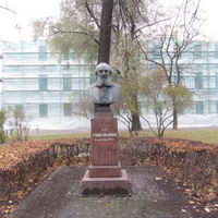 Памятник Петру Петровичу Семенову-Тян-Шанскому, Санкт-Петербург
