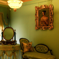 Павловский дворец. Туалетная молодой девушки. 1850 год.