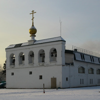 Звонница и Церковный дом