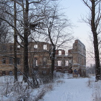 Руины дворца Александра I в Красном Селе