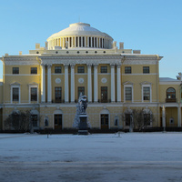 Павловский дворец