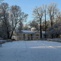 Вид на павильон "Вольер"