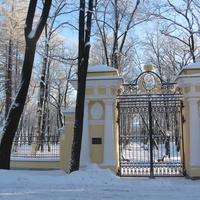Ворота Каменноостровского двореца