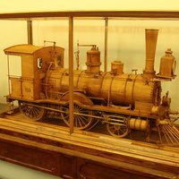 Музей железнодорожного транспорта. Макет паровоза 1866 г.