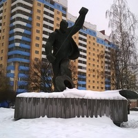 Памятник Сталевару Алёше
