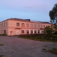 Здание центральной конторы в Кержемке бывшего совхоза "Мир"