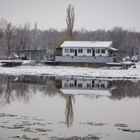 Спасательная станция зимой на р. Северский Донец. Каменск-Шахтинский. Февраль 2016 г.
