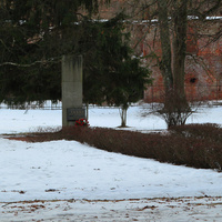 Памятник генералу Хазову