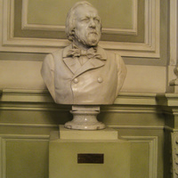 Бюст Глинки в Мариинском театре