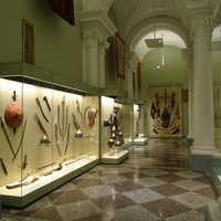 Эрмитаж. Зал оружейного искусства Ближнего Востока.