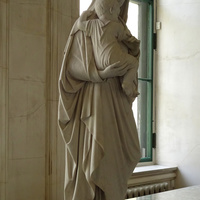 Эрмитаж. Мадонна с младенцем.