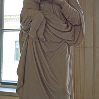 Эрмитаж. Мадонна с младенцем.