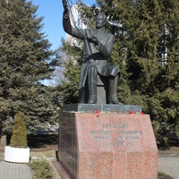 Белгород. Памятник В.Г. Шухову.