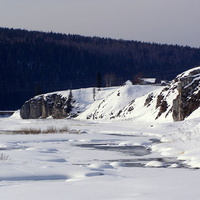 река  Койва  зимой.