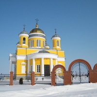 Храм Живоначальной Троицы в селе Становое