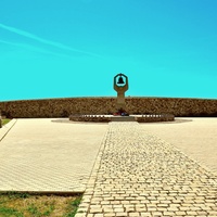 Мемориальный комплекс в селе Россошка