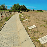 Мемориальный комплекс в селе Россошка