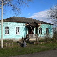 Бывший дом священника в селе Поповка