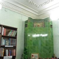 Камин в интерьерах детской библиотеки им. А. П. Гайдара
