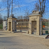 Ворота Павловского парка