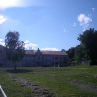 Здание школы в селе Казацкое