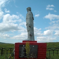 Памятник танкистам, павшим в 1943 году у села Рождественка