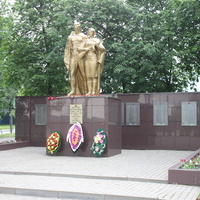 Быковка. Памятник воинам-односельчанам.
