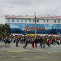 На празднике.