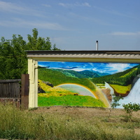 На улице Братской.