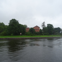 Набережная реки Крестовки