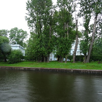 Набережная реки Крестовки
