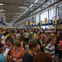 открытие гипермаркета лента на проспекте Ленина.