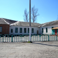 Здание школы в селе Никольское