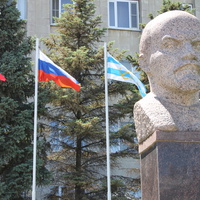 Таганрог. памятник В.И. Ленину.