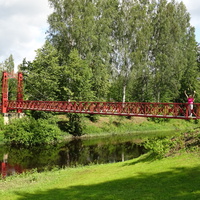 Усадебный парк. Красный мост.