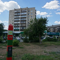 В сквере славы.