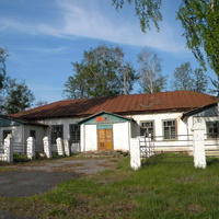 Старый Дом Культуры в селе Дмитриевка