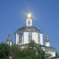 Стародуб златоглавый: Свято-Николаевский храм.