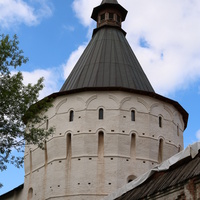 Юго-западная башня Новоспасского монастыря
